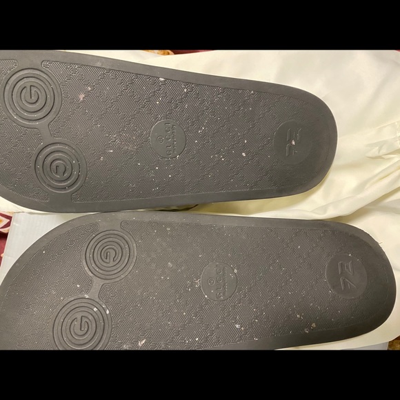 Gucci slides